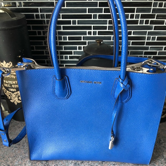 👜Michael Kors Medium Mercer Handbag - Picture 2 of 2